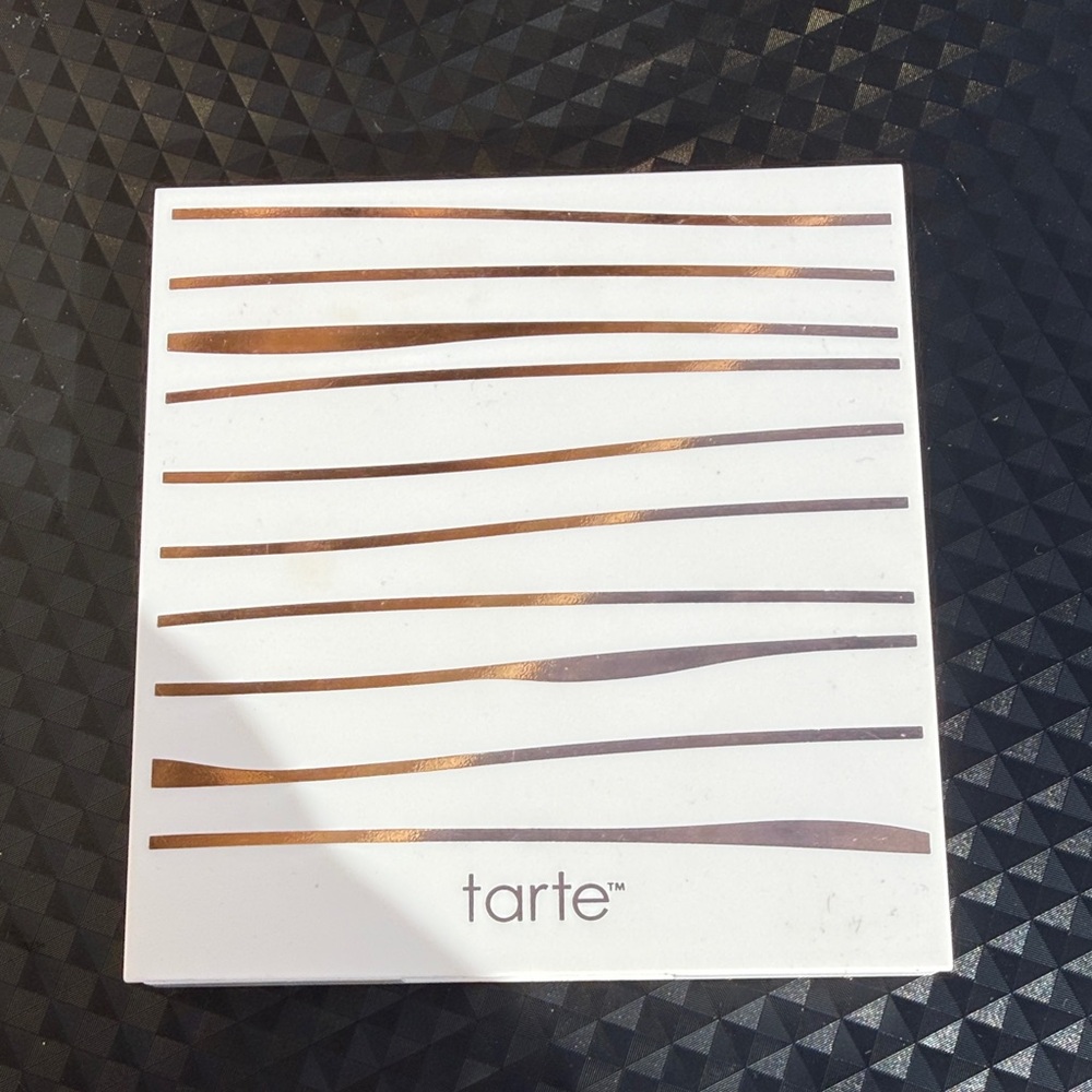 Tarte Palette with Bronze Lines